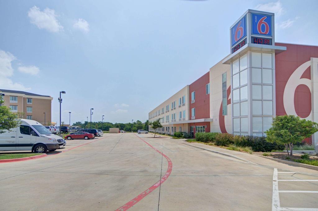 Motel 6-Roanoke, Tx - Northlake - Speedway Zewnętrze zdjęcie
