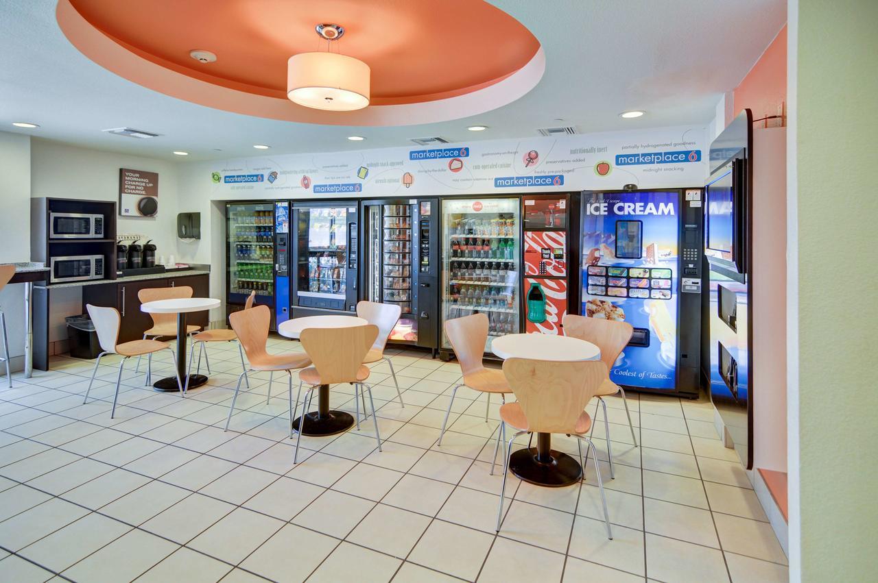Motel 6-Roanoke, Tx - Northlake - Speedway Zewnętrze zdjęcie