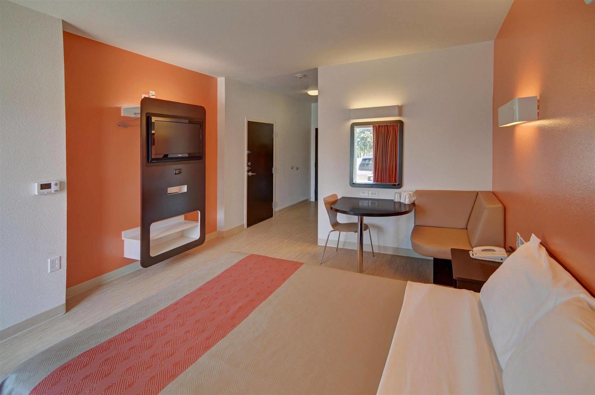 Motel 6-Roanoke, Tx - Northlake - Speedway Zewnętrze zdjęcie