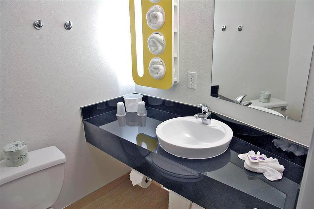 Motel 6-Roanoke, Tx - Northlake - Speedway Pokój zdjęcie